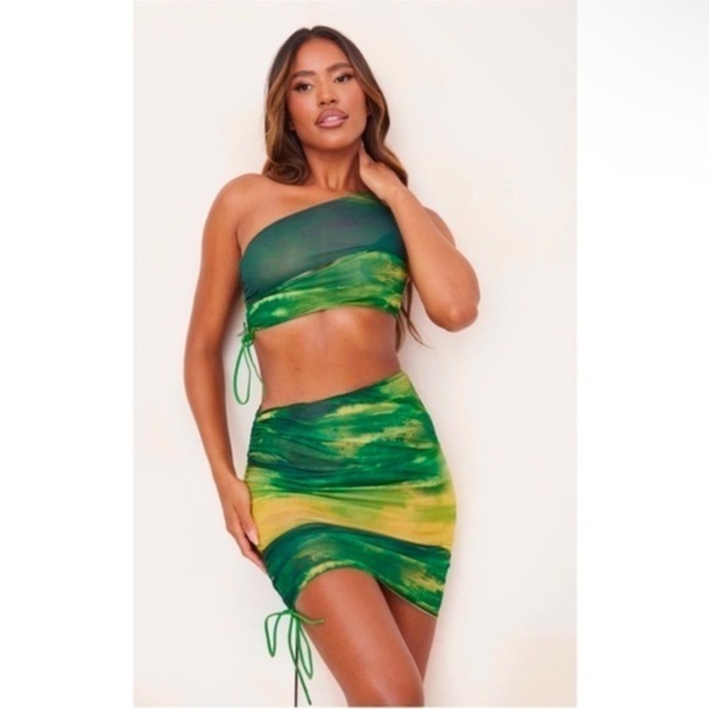 PrettyLittleThing Multicolor Swim Coverup